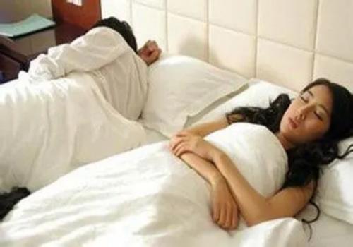 夫妻一方不肯卖房子怎么处理_1